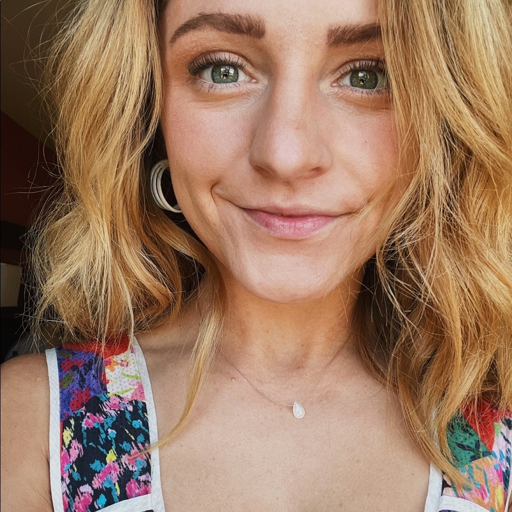 Meet your Posher, Faith